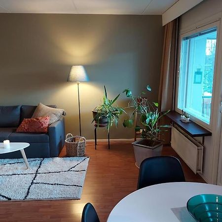 Cosy Two Rooms Apartment In 赫尔辛基 外观 照片